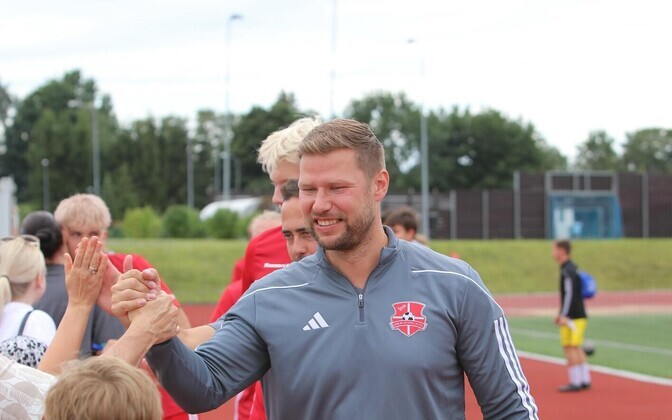 Harju Laagri pikendas peatreeneriga lepingut | Premium liiga