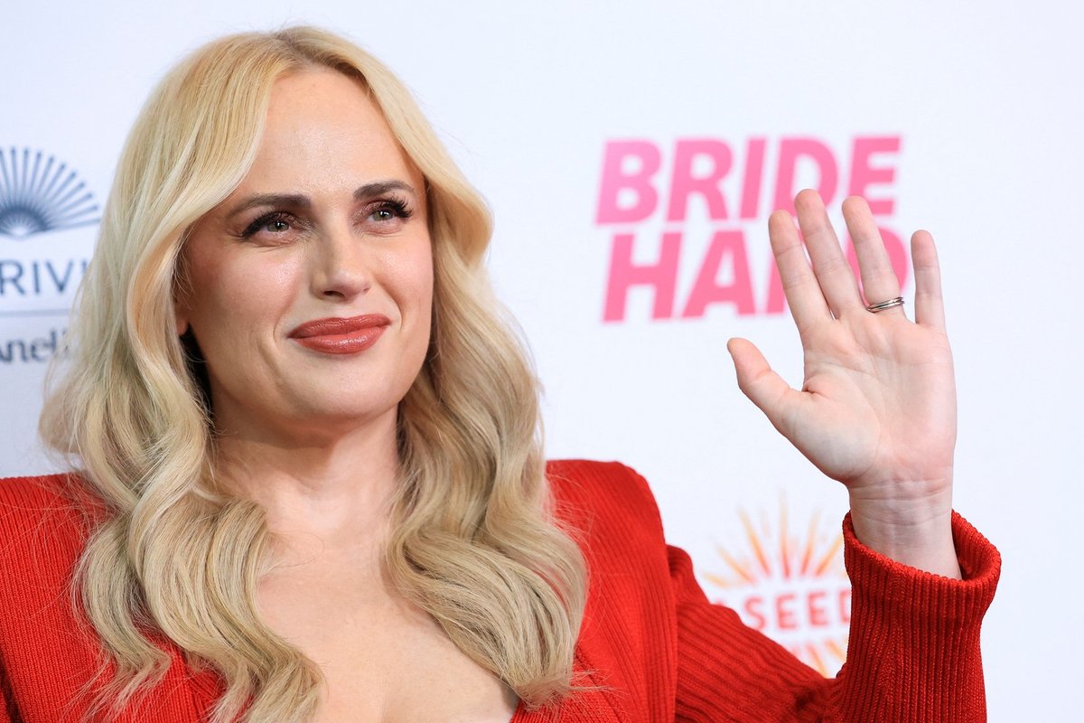 VÕRDLE | Kas tunned ära? Hollywoodi staar Rebel Wilson viskas matkarajal glamuuri nurka