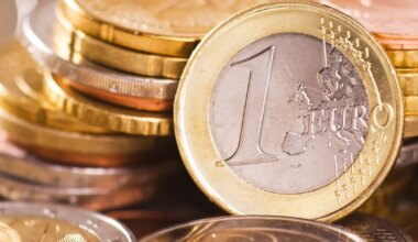 Swedbanki kliendid saavad mündid tasuta kontole kanda