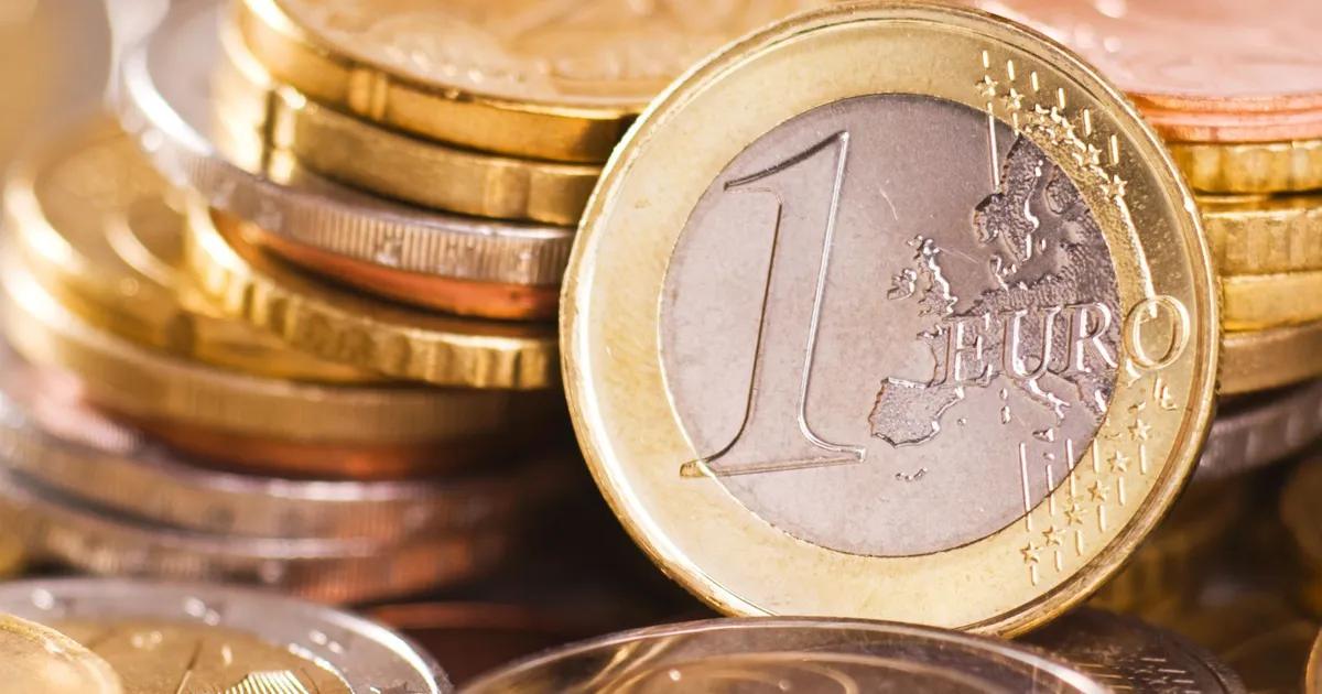 Swedbanki kliendid saavad mündid tasuta kontole kanda