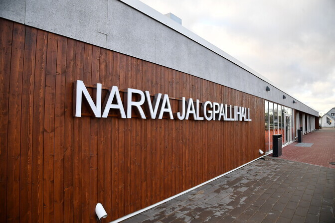 Narva linnavalitsus jätab ohtlikuks muutunud jalgpallihalli veel suletuks | Eesti