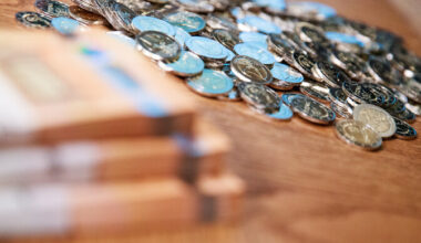 Läti keskmine palk jäi 2024. aastal Eesti ja Leedu omale alla | Välismaa