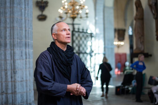 Teet Kask astub argentiina muusika saatel lavale soolotantsuga | Teater