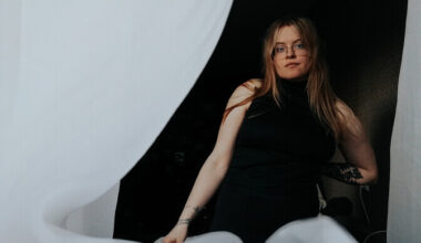 Betti Alveri kirjanduspreemia pälvis Johanna Roos | Kirjandus