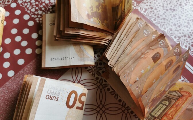 Keskmine palk oli kolmandas kvartalis 2075 eurot | Majandus