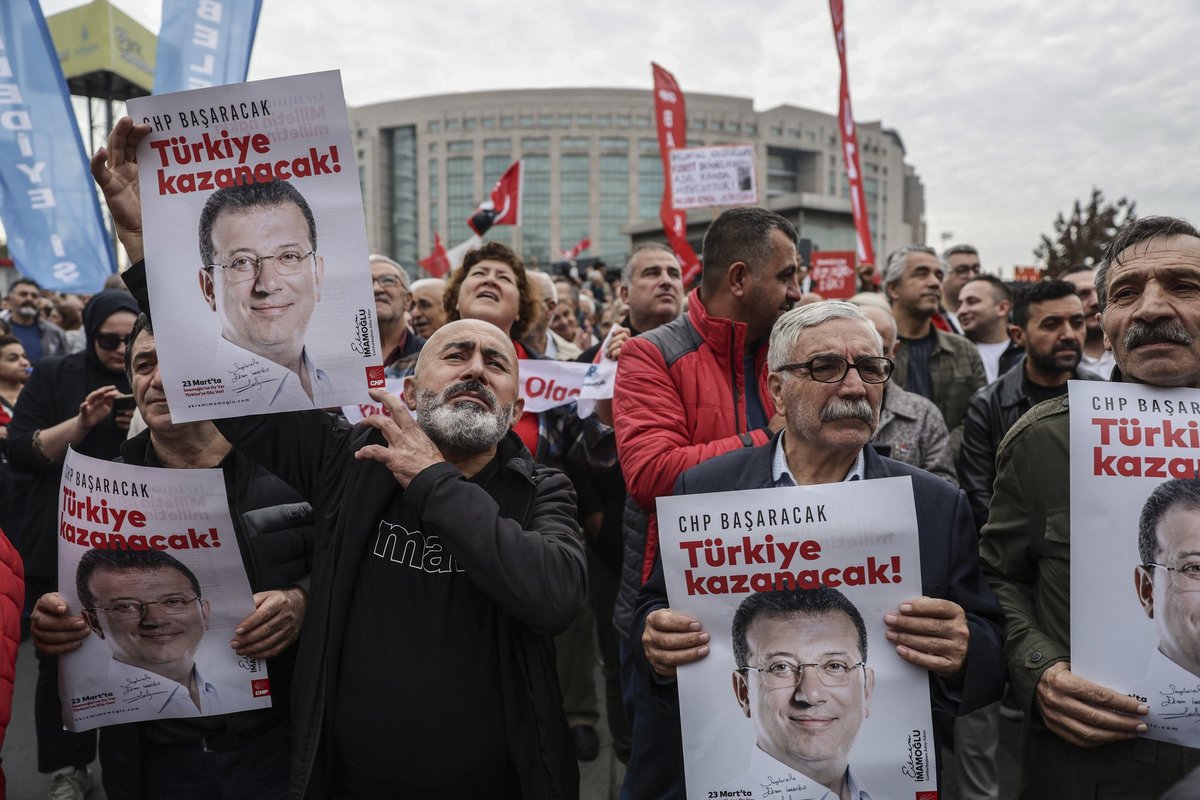 Türgi opositsioonijuhile esitati süüdistused, millega võib kaasneda sajanditepikkune vangistus