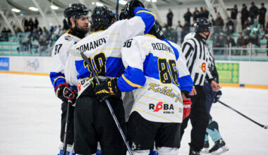 Galeriid: Hokimeistrivõistluste esimese ringi võitis Viru Sputnik | Jäähoki