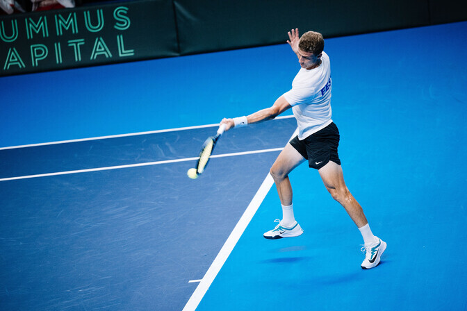 Glinka pidi poolfinaali järel reketid pakkima | Tennis