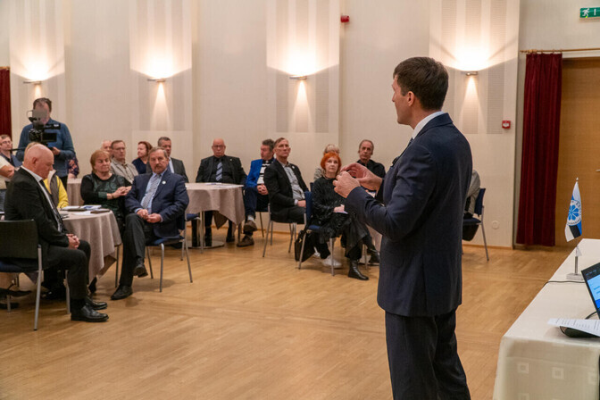 EKRE soovib volikogu avaldusega e-valimiste kaotamist | Eesti