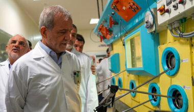 Iraan lubab tuumarajatised senisest tugevamana üles ehitada | Välismaa