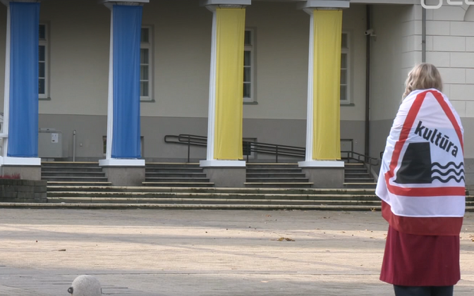 Leedus protestitakse kultuuriministeeriumi andmise vastu populistide võimu alla | Välismaa