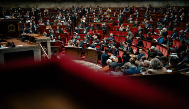 Politico: Prantsusmaa ei jõua ilmselt tähtajaks eelarve üle hääletada | Välismaa