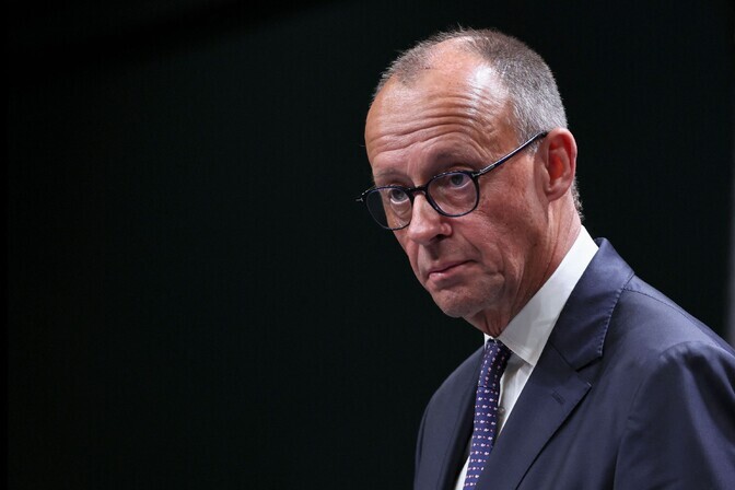 Merz: Süüria põgenikud Saksamaal peavad koju minema | Välismaa