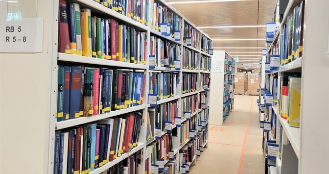 Rahvusraamatukogu avakogu on asenduspinnalt Tõnismäele ümber kolitud | Kirjandus