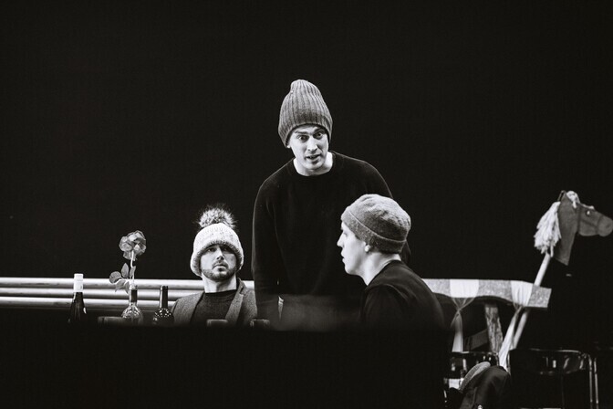 Tanel Jonas toob Vanemuise teatris lavale tragikomöödia "Nimi" | Teater