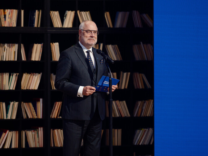 Karis teeb koos 40-liikmelise äridelegatsiooniga riigivisiidi Kasahstani | Eesti