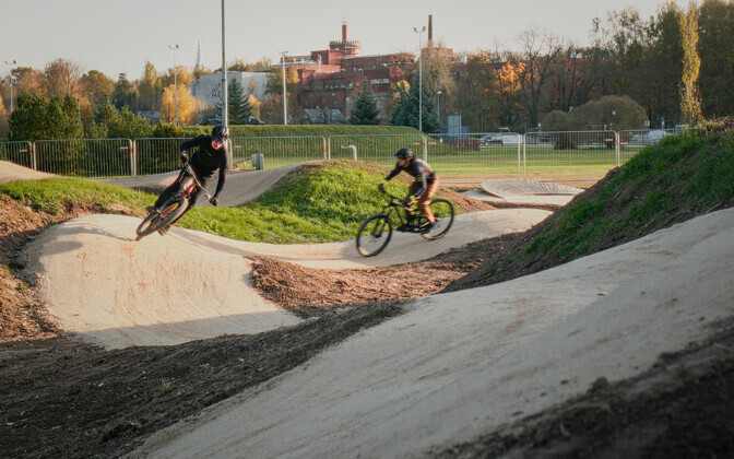 Tartus valmis linna suurim rattapark | Eesti
