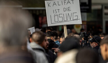 Saksa võimud ründasid kalifaadi loomist propageerivaid islamirühmitusi | Välismaa