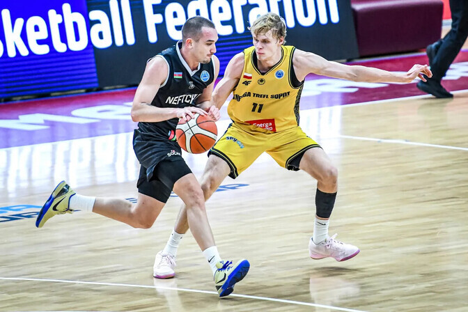 Suurorg tegi taas hea mängu, aga Trefli pikk võiduseeria katkes Bakuus | Korvpall