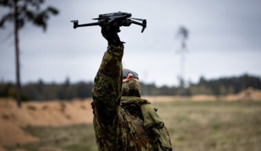 Loe riigikaitseraporti projekti, mida komisjonile tutvustatakse | Eesti