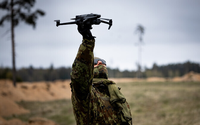 Loe riigikaitseraporti projekti, mida komisjonile tutvustatakse | Eesti