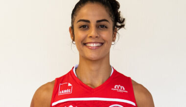 Konkurendid kahtlustavad, et Albaania naiskonnas mängib mees | Võrkpall