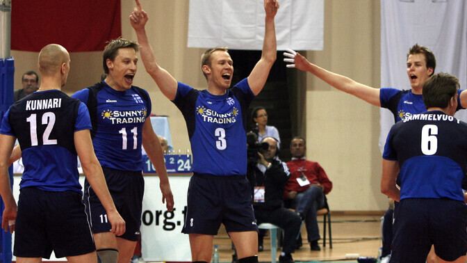 Võru Barrus lõi käed 47-aastase Soome võrkpallilegendiga | Võrkpall