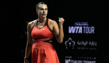 Finaalis kohtuvad võimsas hoos Rõbakina ja maratonmängu võitnud Sabalenka | Tennis