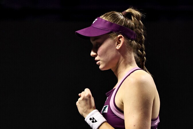 Rõbakina võitis esimese Aasia esindajana WTA aastalõputurniiri | Tennis