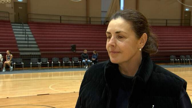 Janne Schasmin astub kommentaatori rolli: keel tuleb teravaks rääkida | Korvpalli Eesti koondis