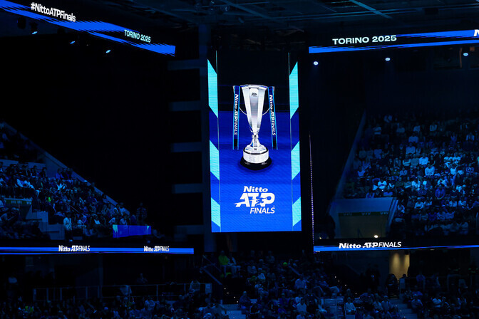 Tennise aastalõputurniiril surid kaks pealtvaatajat | Tennis