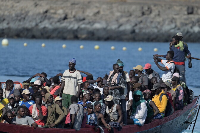 EL nimetas 4 riiki, mis peaksid saama abi migrantide ümberpaigutamisel | Välismaa