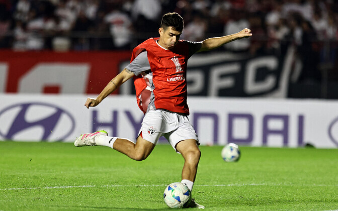 Endine Brasiilia koondislane on südameprobleemide tõttu haiglaravil | Jalgpall