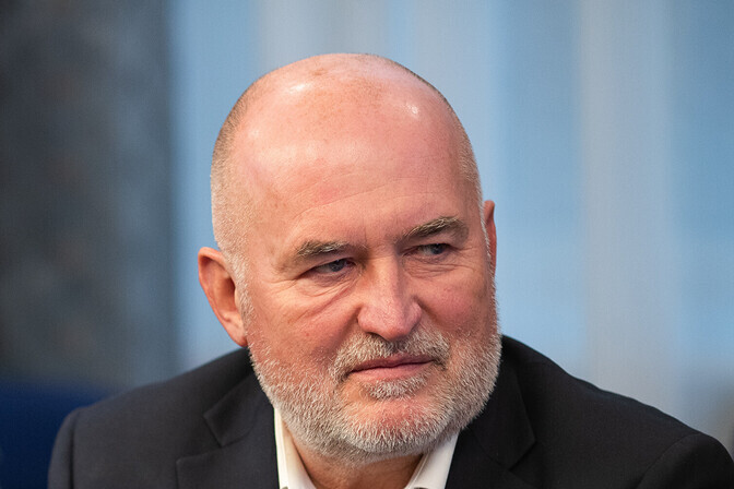 E200 kliimaseadusest: põlevkivist võiks süsinikuvabalt elektrit edasi toota | Majandus