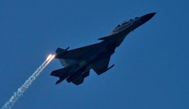 Karjalas kukkus alla Vene hävitaja Su-30 | Välismaa