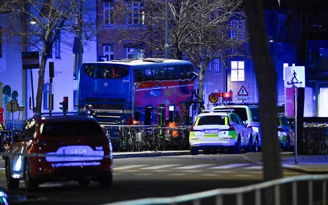 Stockholmis sõitis buss inimeste sekka, mitu inimest hukkus | Välismaa