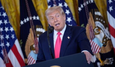 Trump palub uurida Epsteini sidemeid Bill Clintoni ja teiste demokraatidega | Välismaa