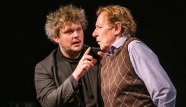 Arvustus. Sõnateatri avamine, tammepuust langeva käbiga | Teater