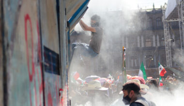 Mehhikos protestisid tuhanded presidendi julgeolekupoliitika vastu | Välismaa