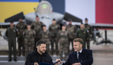 Sõja 1363. päev: Macron ja Zelenski sõlmisid kokkuleppe kuni 100 Rafale ostmiseks | Välismaa