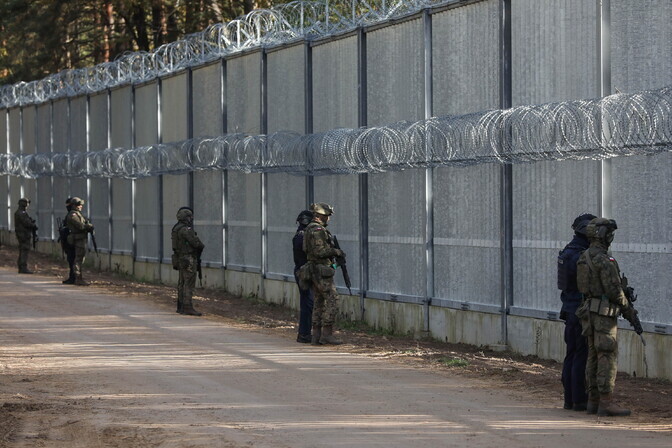 Poola taasavab kaks piiripunkti Valgevenega | Välismaa
