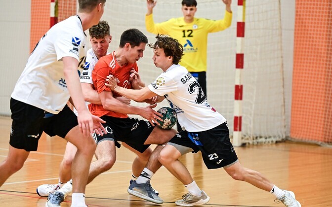 SK Tapa/Team Kaitsevägi edenes kindlalt finaalturniirile | Käsipall