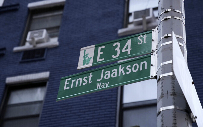 Galerii: välisminister avas New Yorgis Ernst Jaaksoni nime kandva tänavaosa | Eesti