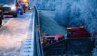 Vaida viaduktilt alla kukkunud veok sulges liikluse Tallinna-Tartu maanteel | Eesti