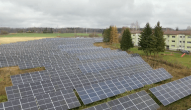 Ühe suurima päikeseenergia tootja omavoliline tegevus on probleemiks mitmel pool Eestis | Eesti