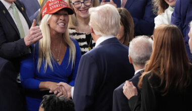 USA Esindajatekoja liige Marjorie Greene astub pärast tüli Trumpiga tagasi | Välismaa