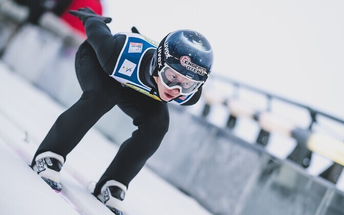 Aigro alustas MK-hooaega 14. kohaga, austerlased võtsid kolmikvõidu | Suusahüpped