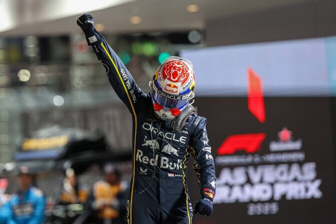 Verstappen teenis Vegases võidu, McLarenid võivad disklahvi saada | Vormelisport