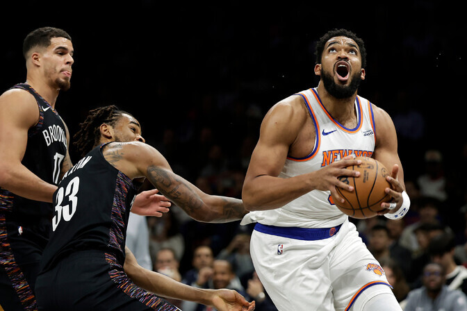 New York Knicks surus 12. korda järjest Brooklyn Netsi põlvili | Korvpall