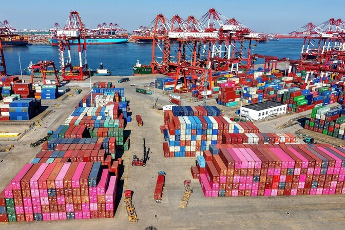 Hiinlased küsivad Vene sõjakompleksi varustamise eest üha krõbedamat hinda | Välismaa